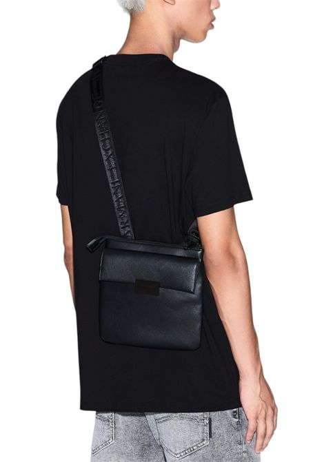 Borsa messenger con patta ARMANI EXCHANGE | Borse | XM001615 AF17209UC001